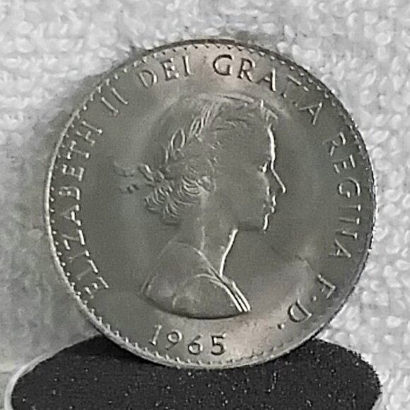 Circulated 1965 British Winston Churchhill Elizabeth II Coin!! - Picture 2 of 3
